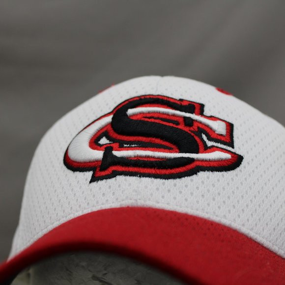 Calgary Stampeders Hat (VTG) - CS Initial Hat by Puma - Adult Gripback - Picture 2 of 10